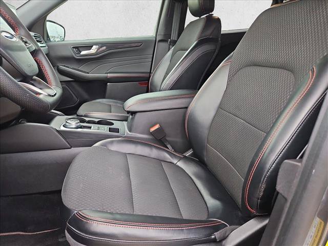 Certified 2023 Ford Escape ST-Line w/ Tech Pack #1 FWD image 15