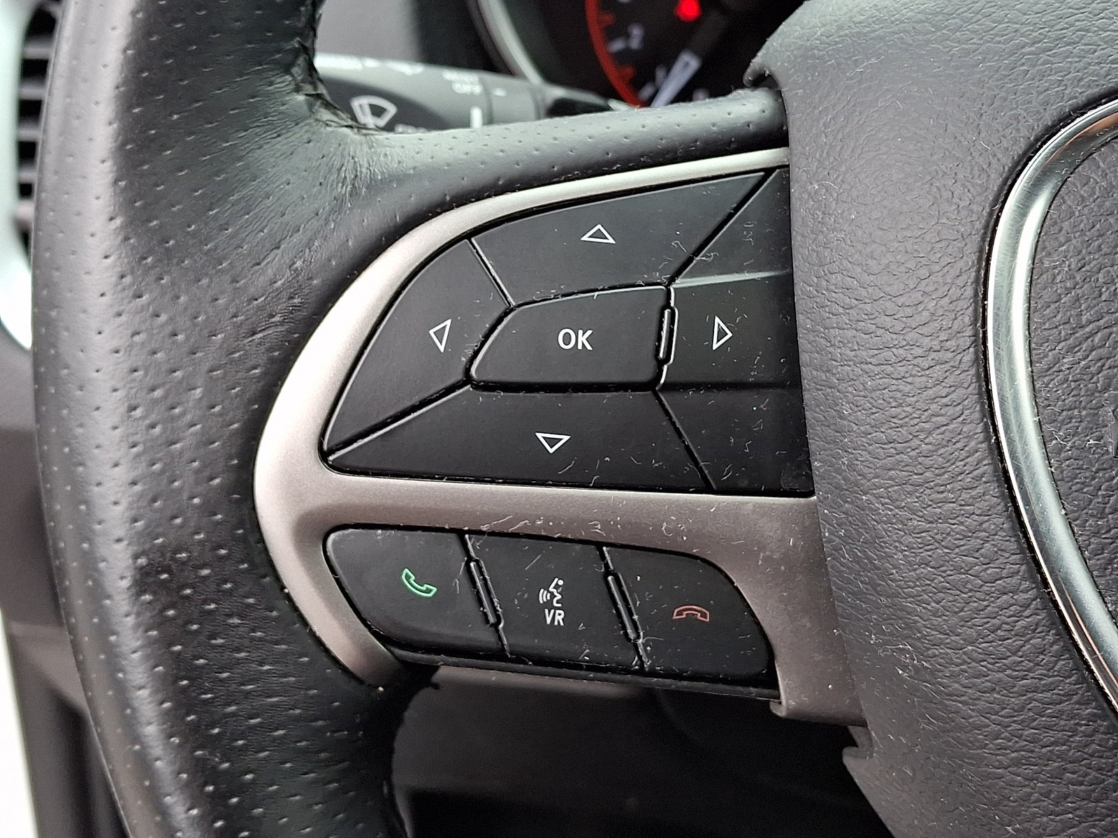 Used 2019 Dodge Durango SXT AWD/4WD image 24