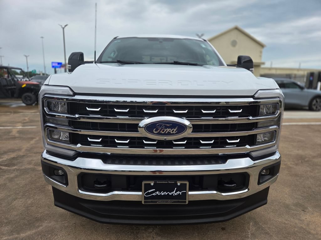 Certified 2025 Ford F350 Lariat w/ FX4 Off-Road Package AWD/4WD image 2
