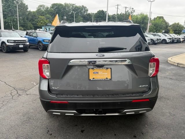 Certified 2023 Ford Explorer XLT w/ Equipment Group 202A AWD/4WD image 7