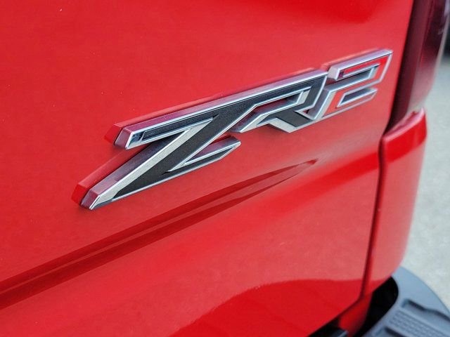 Used 2023 Chevrolet Silverado 1500 ZR2 w/ Technology Package image 12