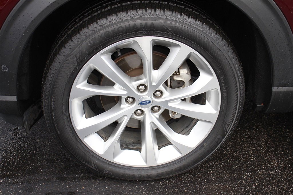 Certified 2022 Ford Explorer Platinum w/ Equipment Group 601A image 14