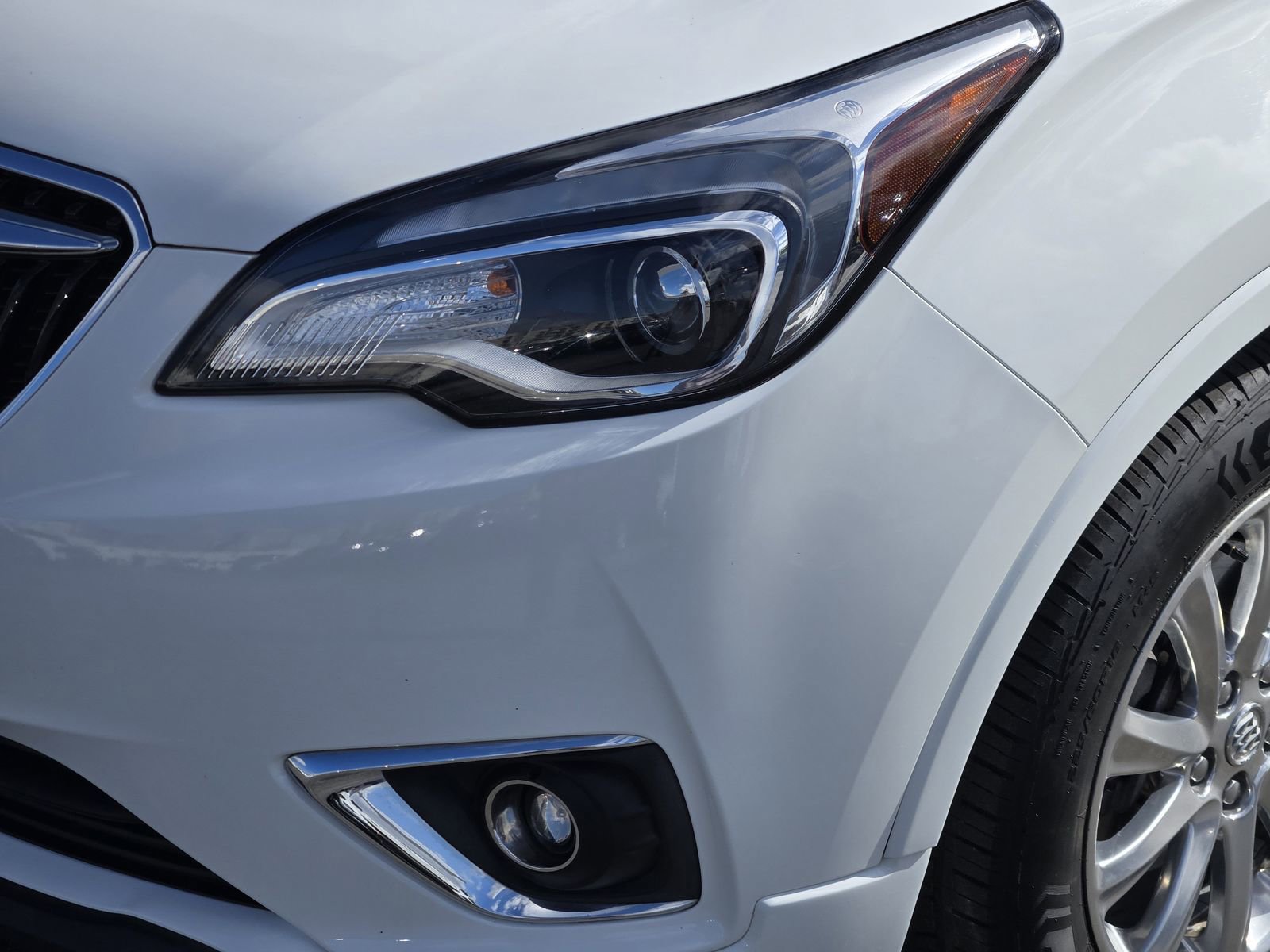 Used 2019 Buick Envision Essence FWD image 9