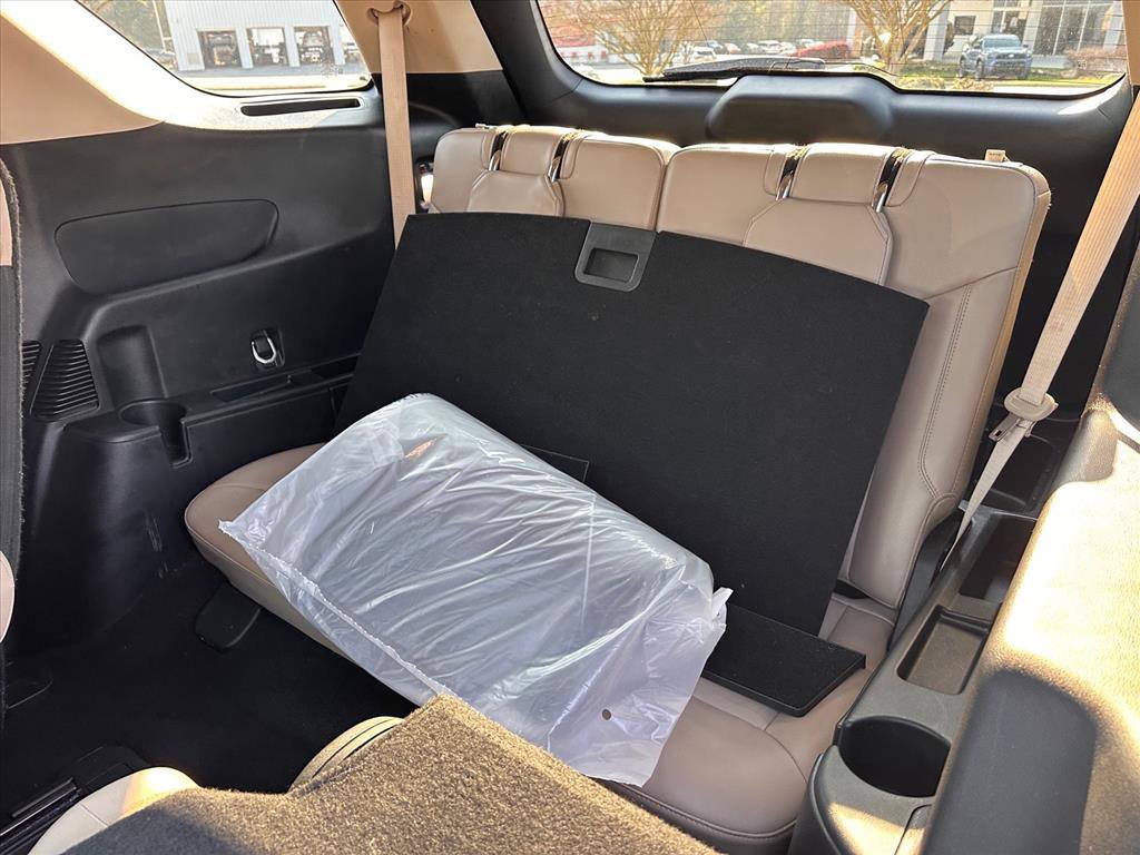 Certified 2023 Ford Explorer Limited w/ Limited Technology Package image 14