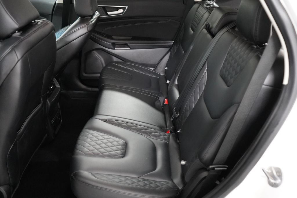 Certified 2023 Ford Edge Titanium AWD/4WD image 30