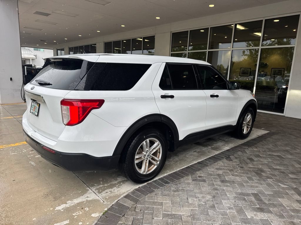 Certified 2023 Ford Explorer 2WD image 4