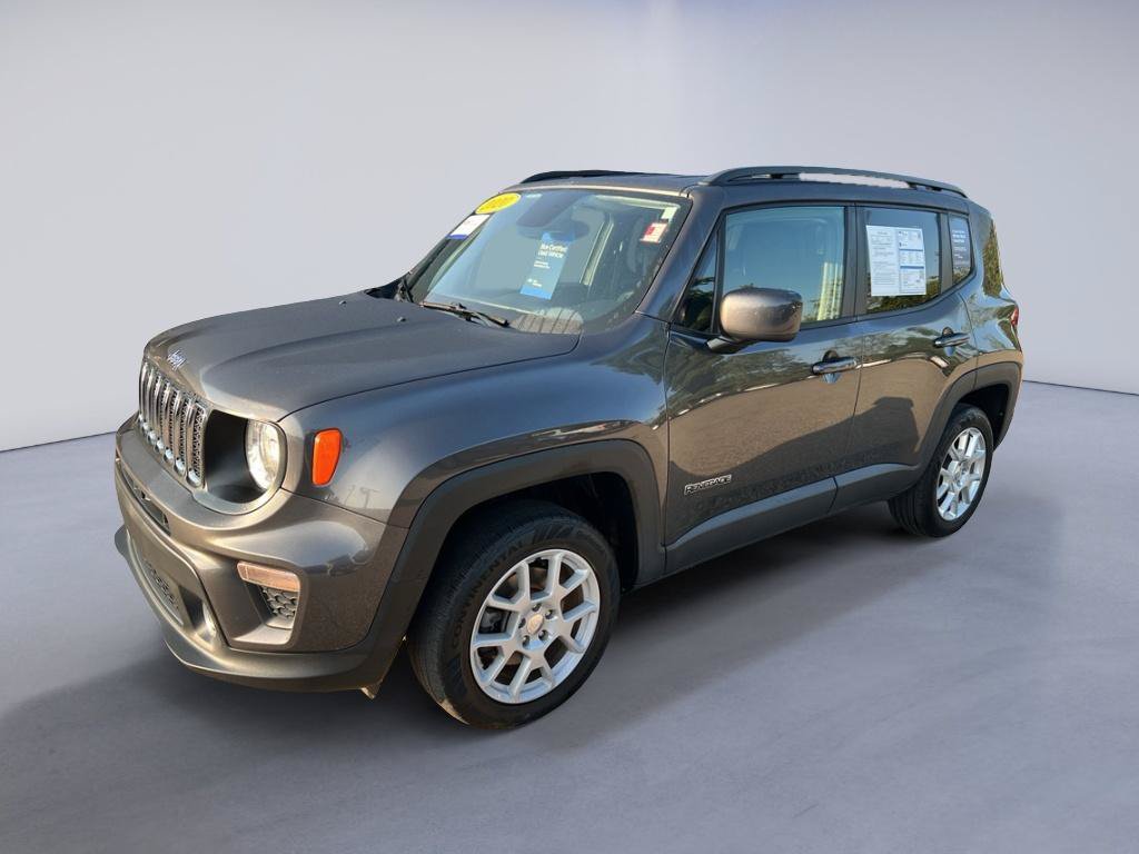 Used 2020 Jeep Renegade Latitude w/ Cold Weather Group AWD/4WD image 3