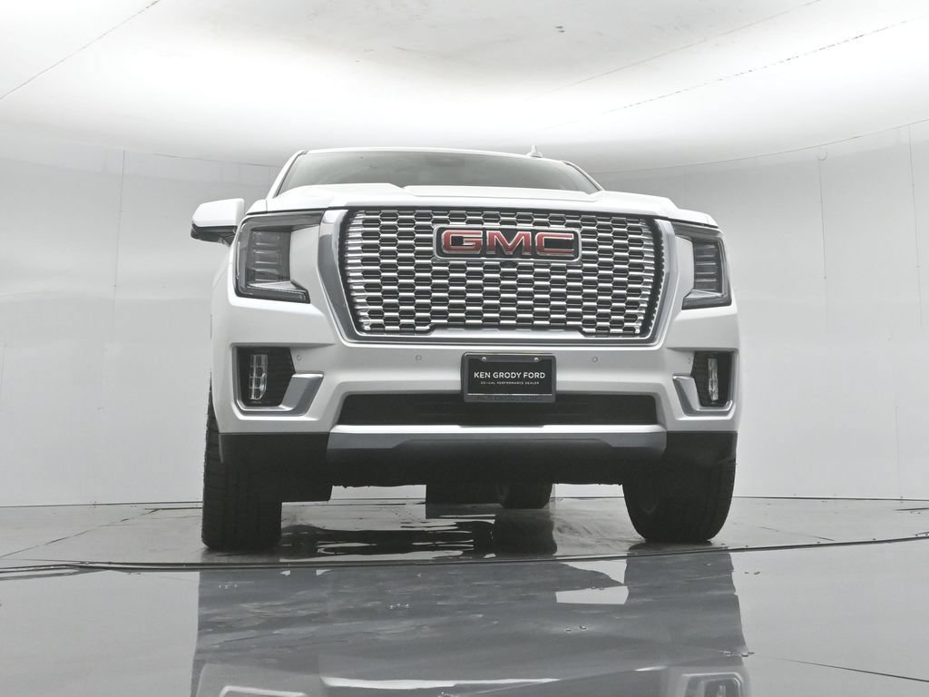 Used 2023 GMC Yukon XL Denali AWD/4WD image 47