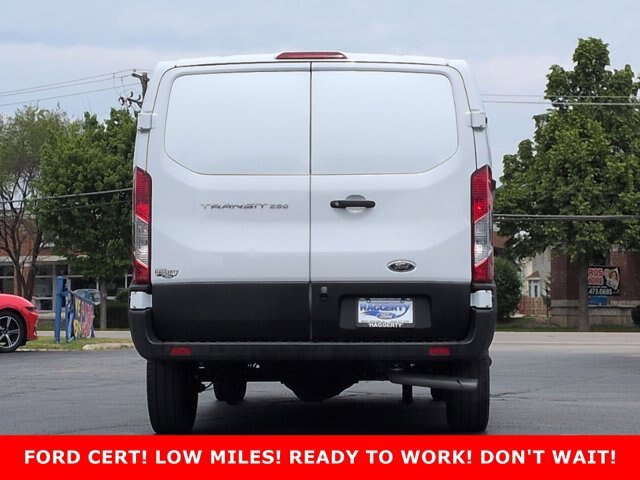 Certified 2025 Ford Transit 250 Low Roof w/ Exterior Upgrade Package RWD image 6