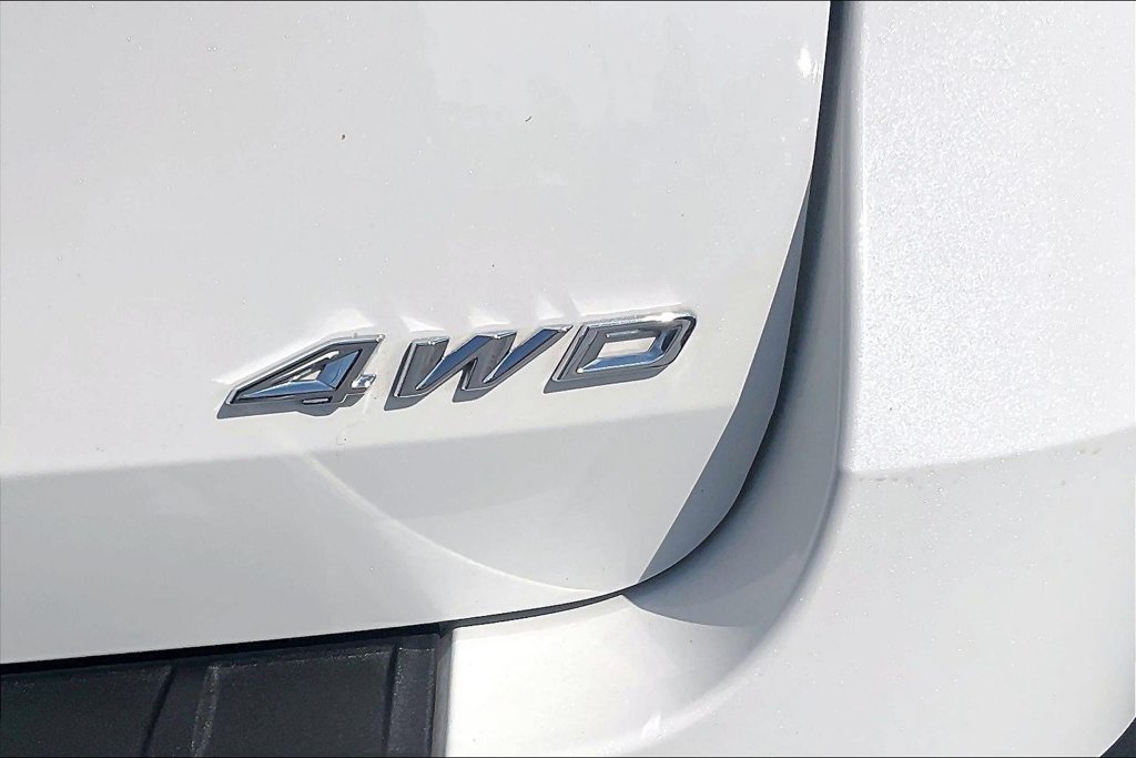 Certified 2025 Ford Explorer ST-Line w/ Premium Package AWD/4WD image 7