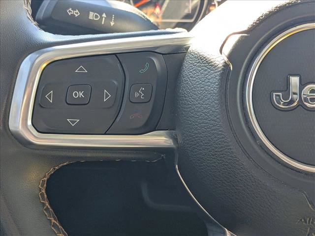 Used 2023 Jeep Gladiator Overland image 11