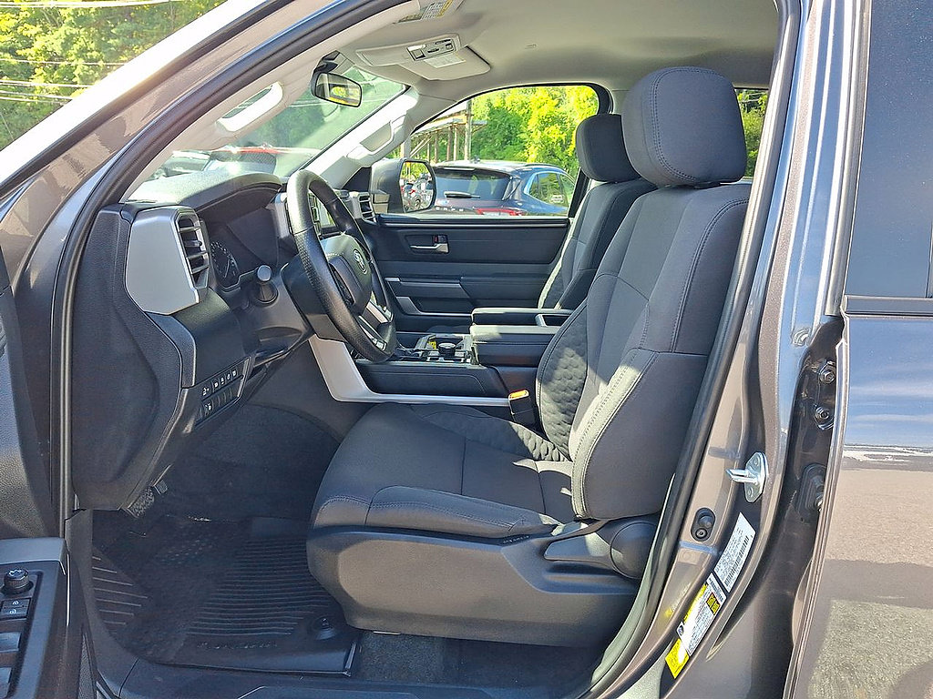 Used 2024 Toyota Tundra SR5 AWD/4WD image 11
