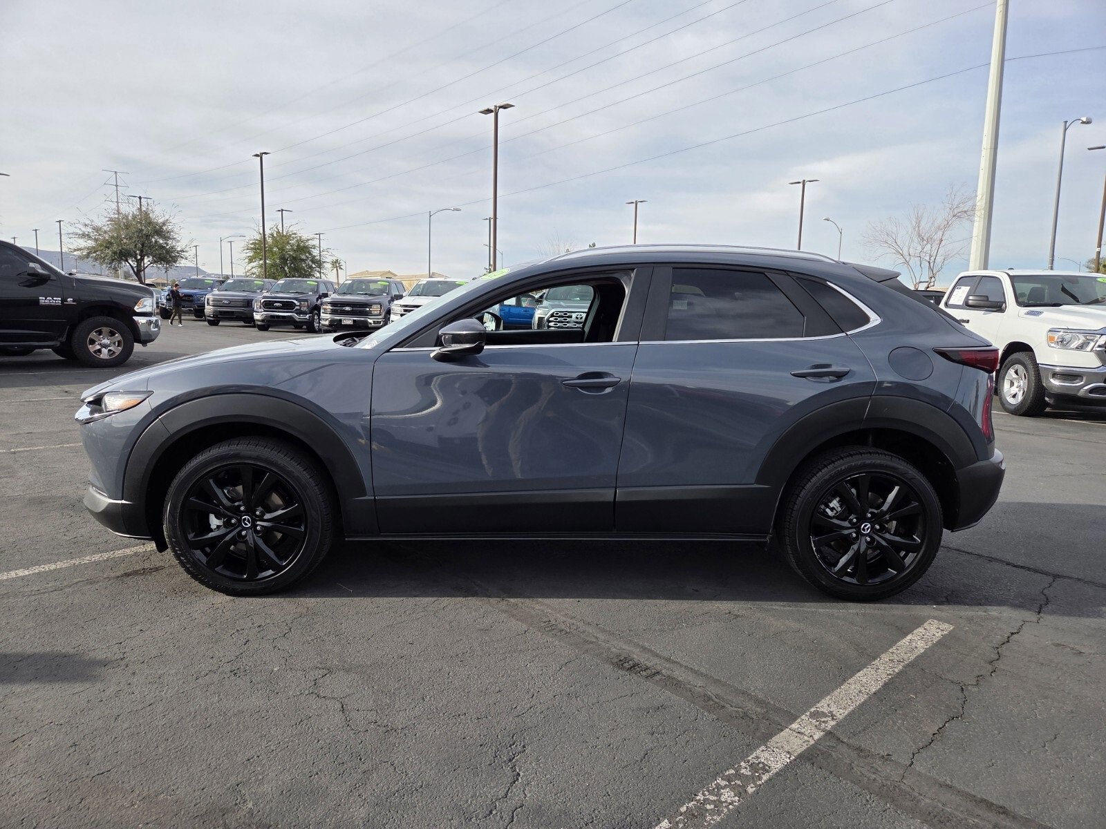 Used 2024 MAZDA CX-30 AWD 2.5 S w/ Preferred Package image 2