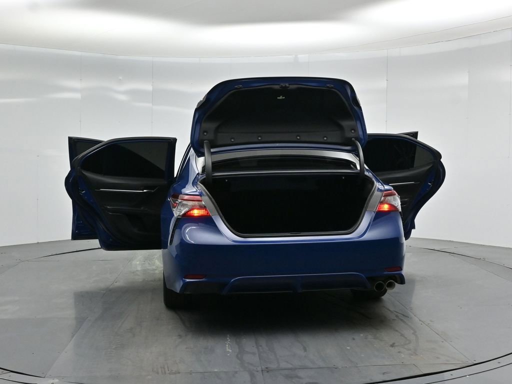 Used 2023 Toyota Camry SE w/ Cold Weather Package image 29