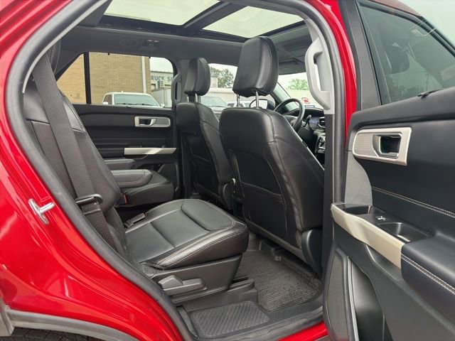 Certified 2021 Ford Explorer Limited w/ Equipment Group 301A AWD/4WD image 34