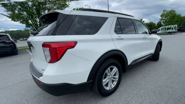 Certified 2023 Ford Explorer XLT w/ Equipment Group 202A AWD/4WD image 2