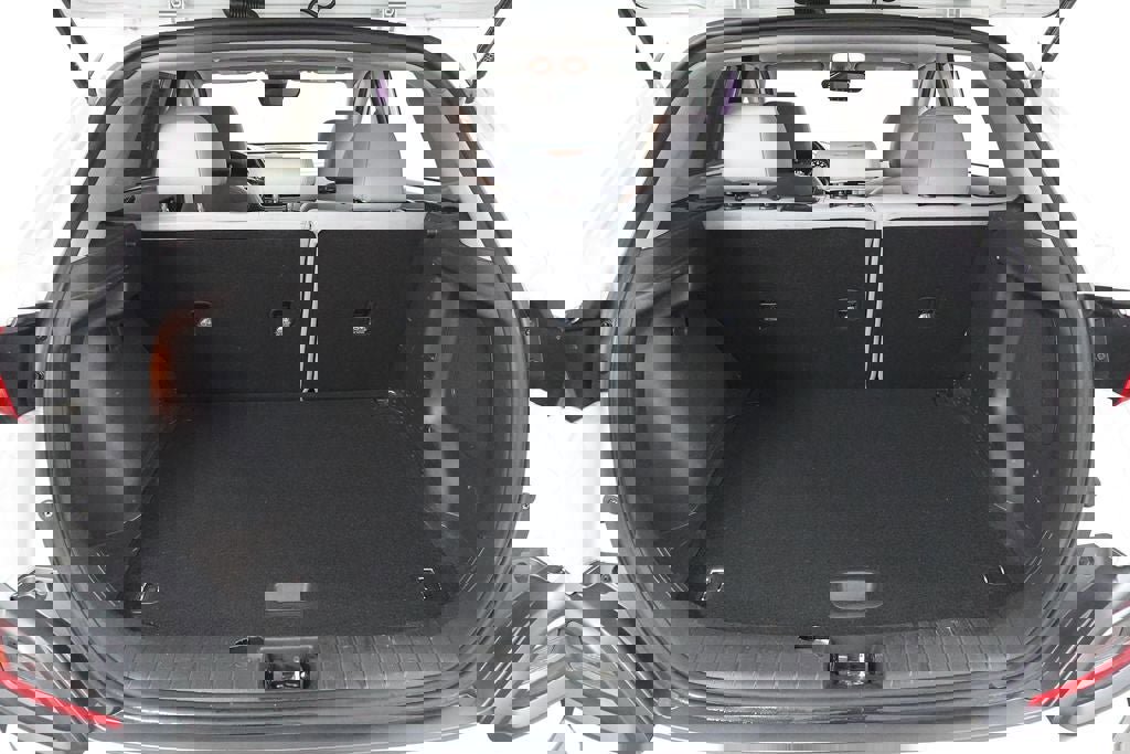 Used 2020 Hyundai Kona Ultimate w/ Cargo Package AWD/4WD image 28