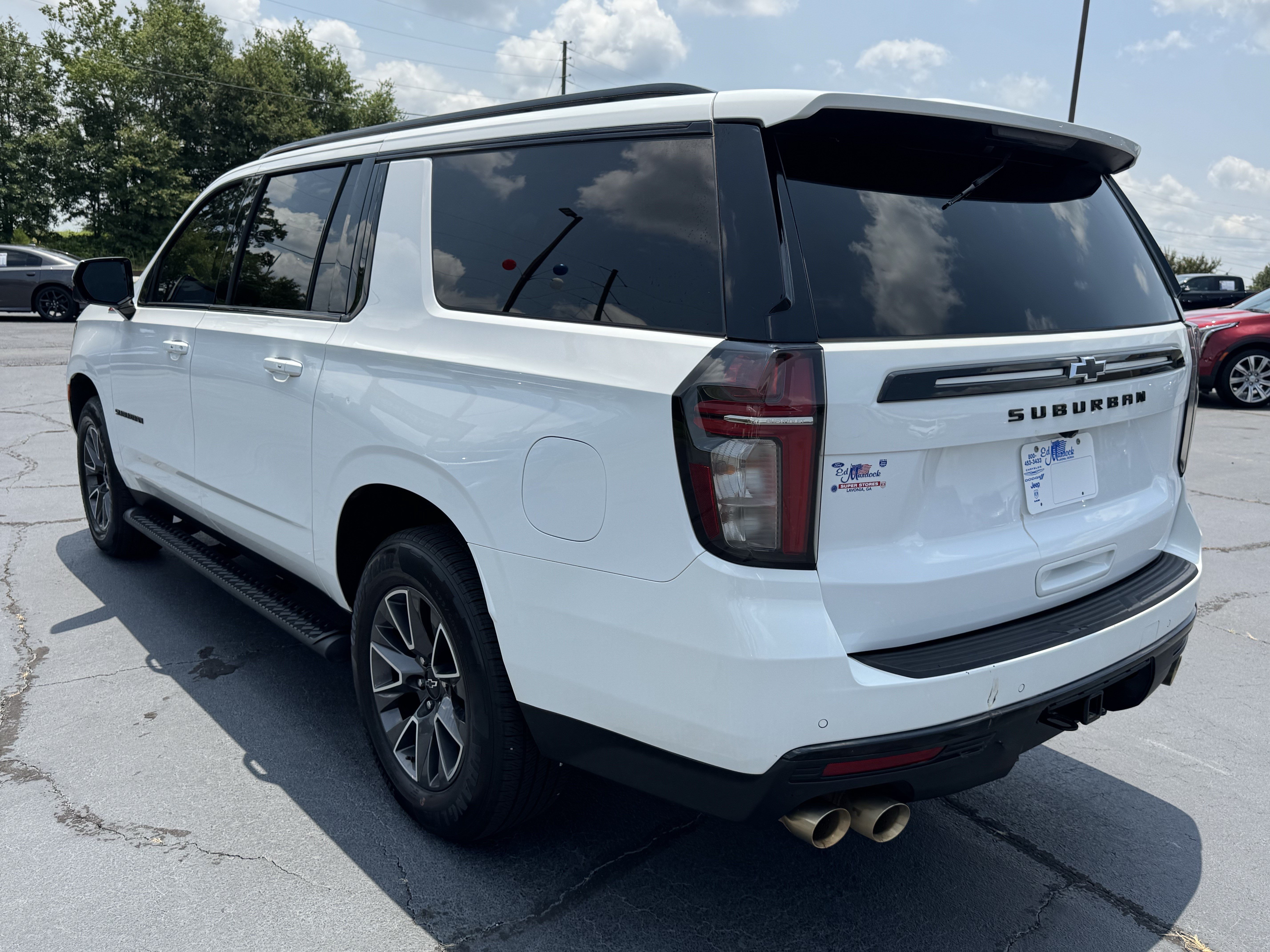Used 2023 Chevrolet Suburban Z71 w/ Off-Road Capability Package AWD/4WD image 7