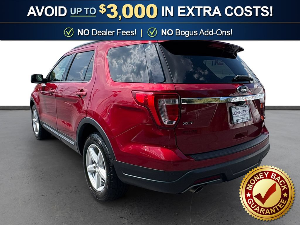 Certified 2018 Ford Explorer XLT FWD image 4