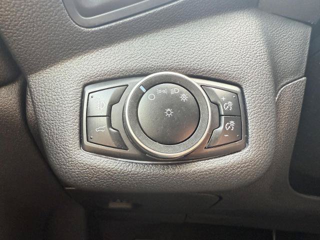 Certified 2017 Ford Escape SE FWD image 10