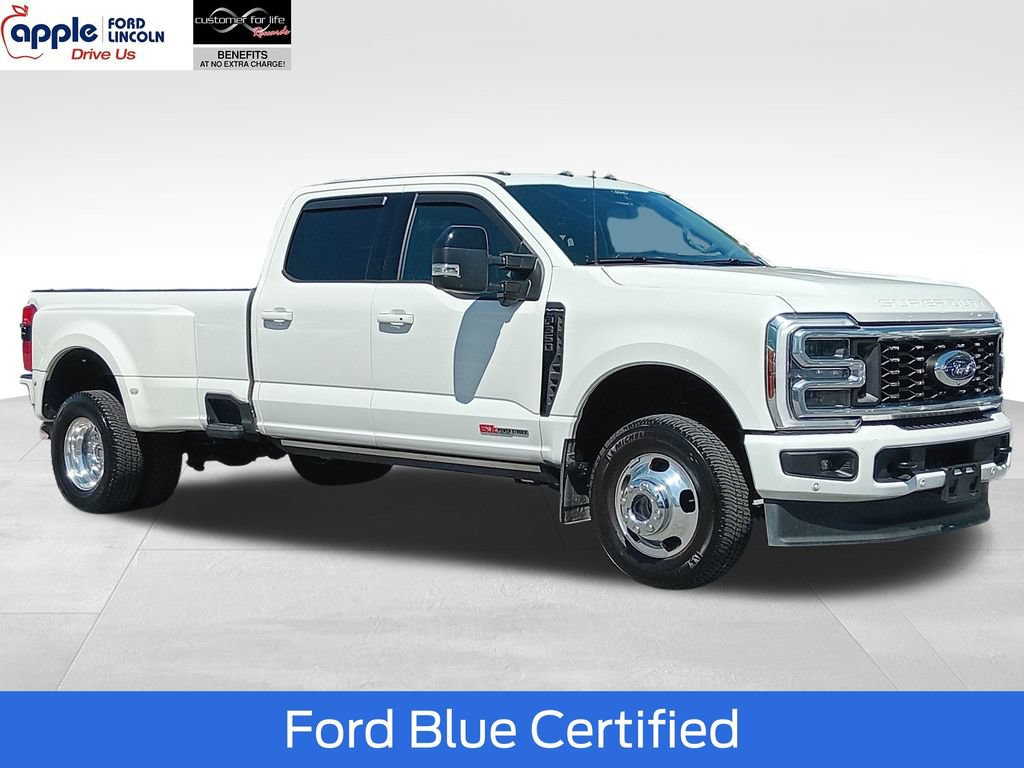 Certified 2025 Ford F350 Platinum AWD/4WD image 1
