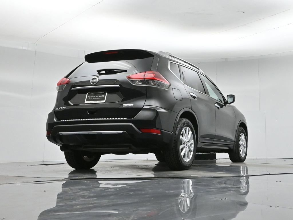Used 2019 Nissan Rogue S w/ Special Edition Package image 18