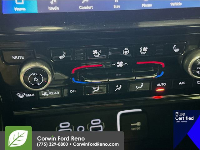 Used 2022 Jeep Grand Cherokee Summit w/ Advanced Protech Group IV AWD/4WD image 19