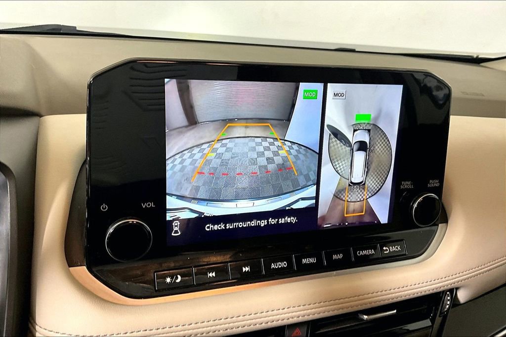 Used 2023 Nissan Rogue SL w/ SL Premium Package image 17