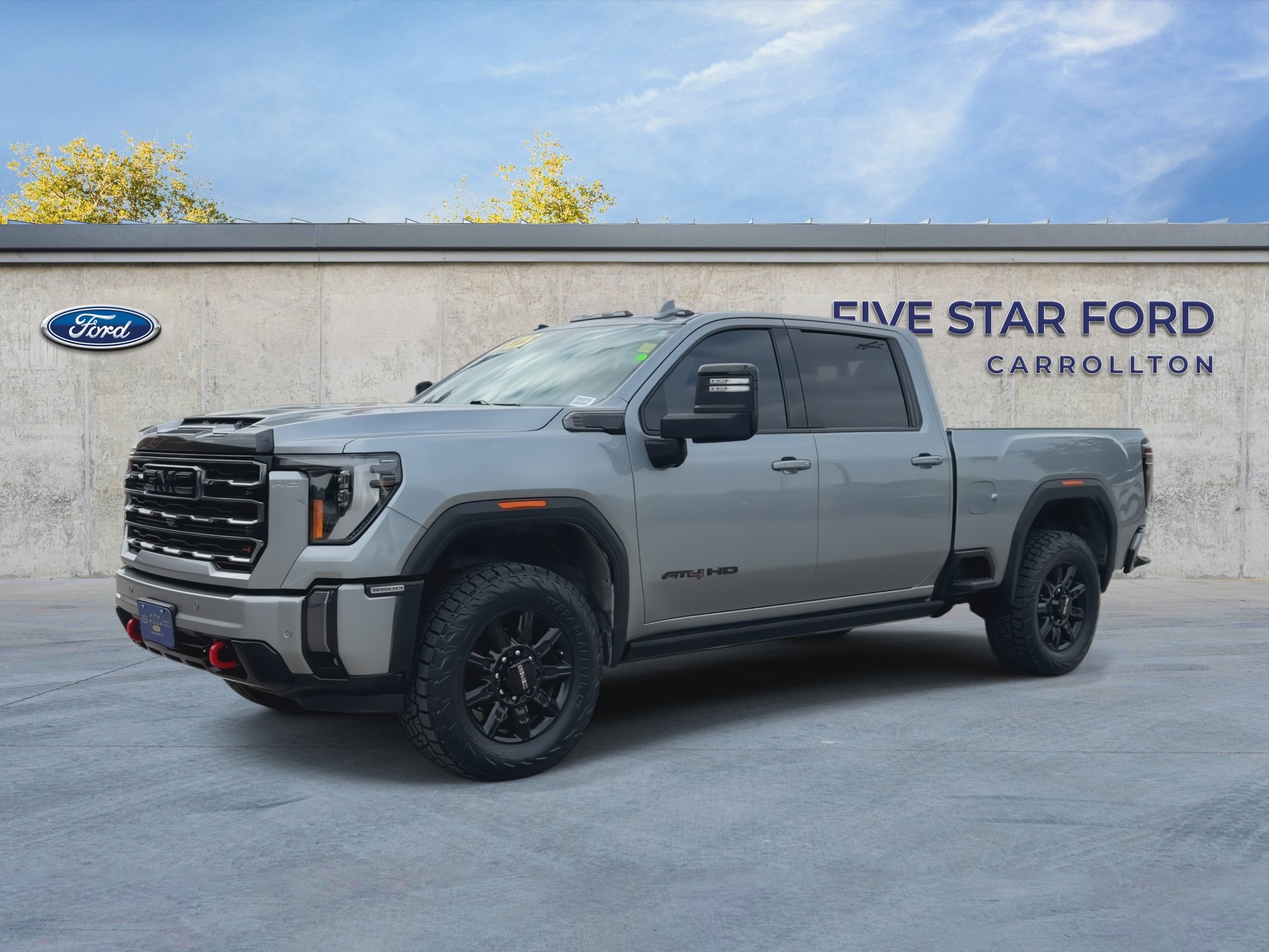 Used 2024 GMC Sierra 2500 AT4 w/ AT4 Premium Plus Package AWD/4WD image 4
