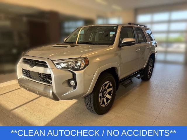 Used 2023 Toyota 4Runner TRD Off-Road Premium w/ Moonroof Package AWD/4WD image 5