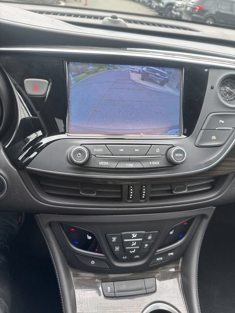 Used 2020 Buick Envision Essence w/ Experience Buick Package AWD/4WD image 32