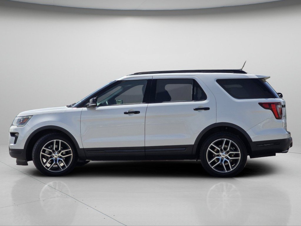 Certified 2018 Ford Explorer Sport w/ Ford Safe & Smart Package AWD/4WD image 17