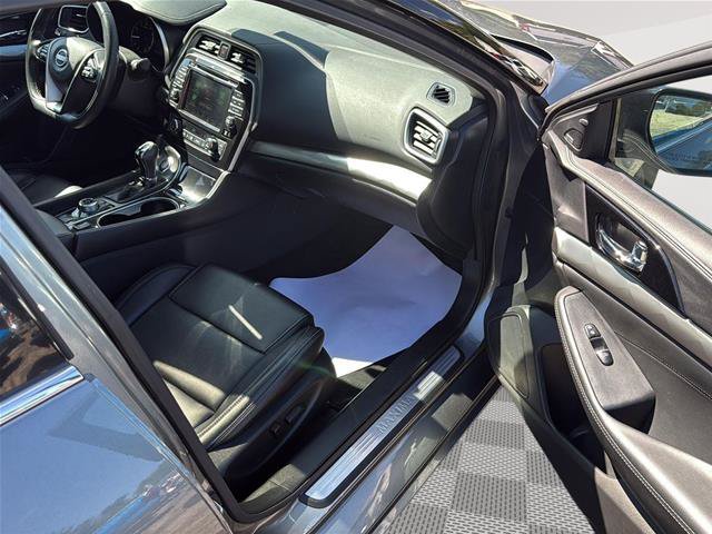 Used 2023 Nissan Maxima SL FWD image 20