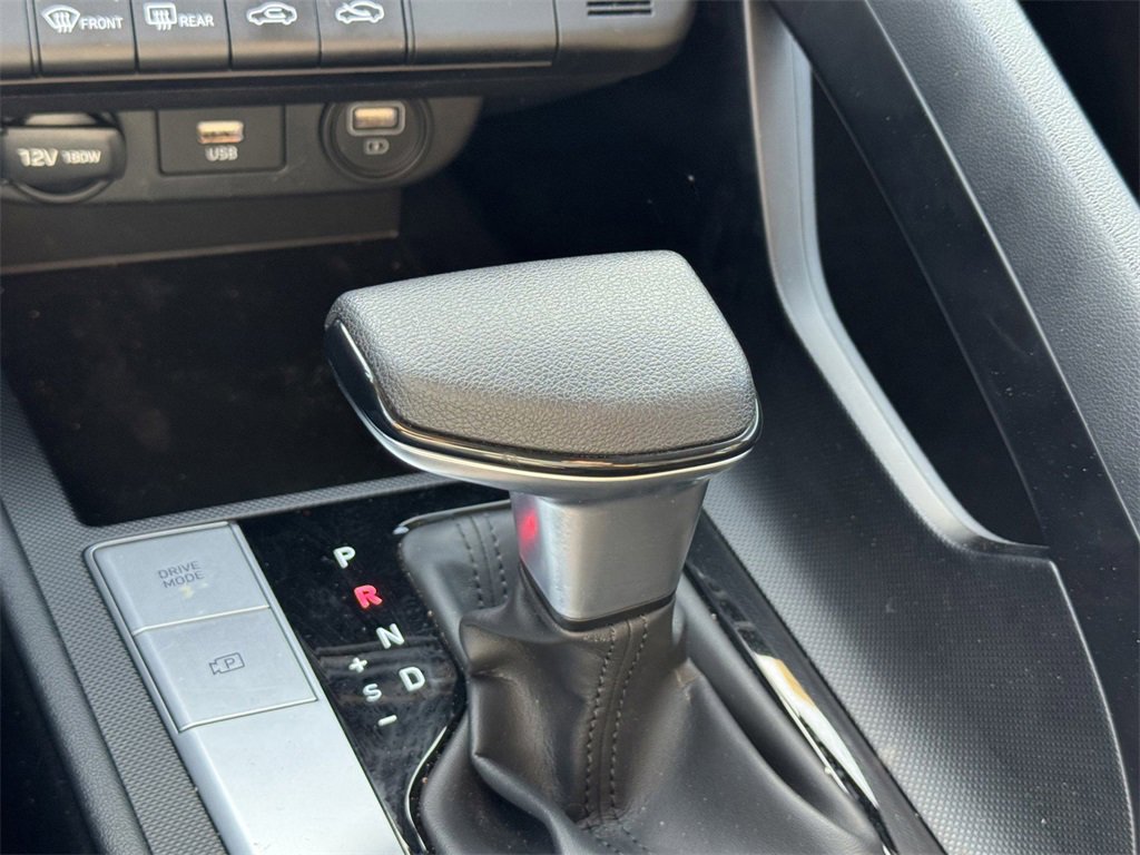 Used 2022 Hyundai Elantra SEL image 14