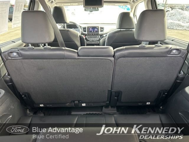 Used 2017 Honda Pilot Touring image 15