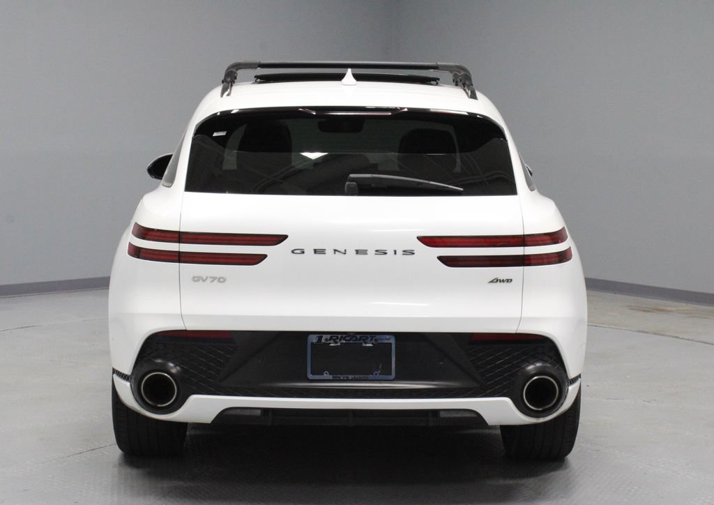 Used 2023 Genesis GV70 2.5T w/ Sport Prestige Package AWD/4WD image 10