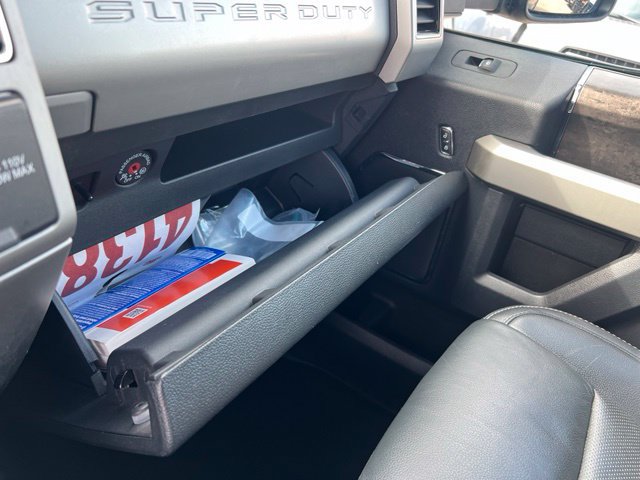 Certified 2022 Ford F350 Lariat w/ Lariat Ultimate Package AWD/4WD image 18