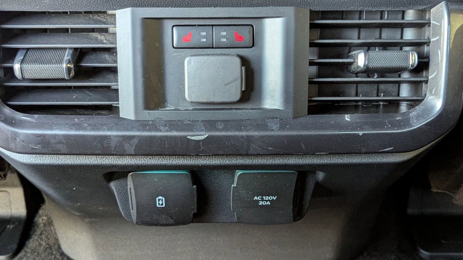 Certified 2023 Ford F150 Lariat w/ Equipment Group 502A High image 23