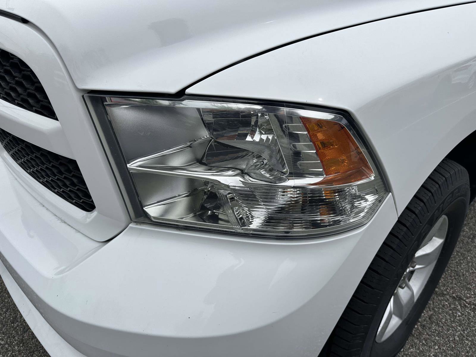 Used 2019 RAM 1500 Classic Tradesman AWD/4WD image 9