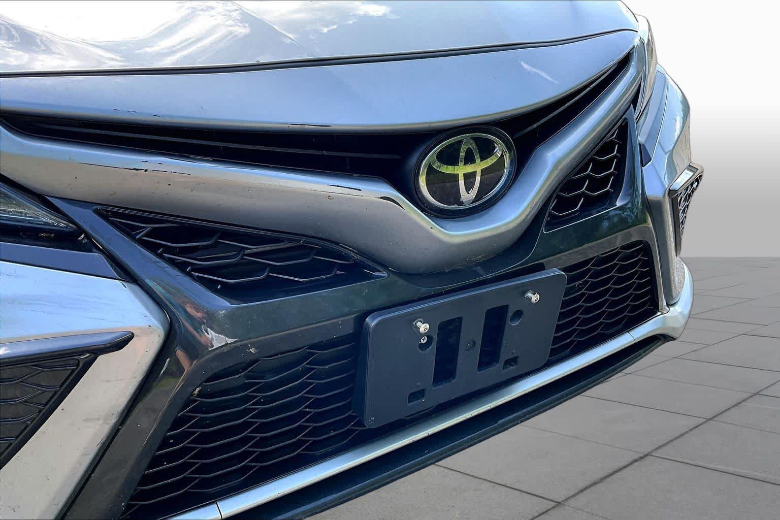 Used 2024 Toyota Camry XSE FWD image 32