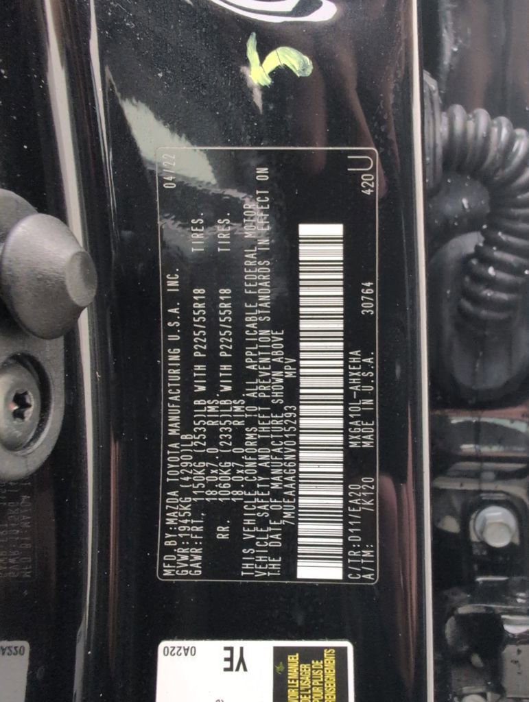 Used 2022 Toyota Corolla Cross XLE image 46