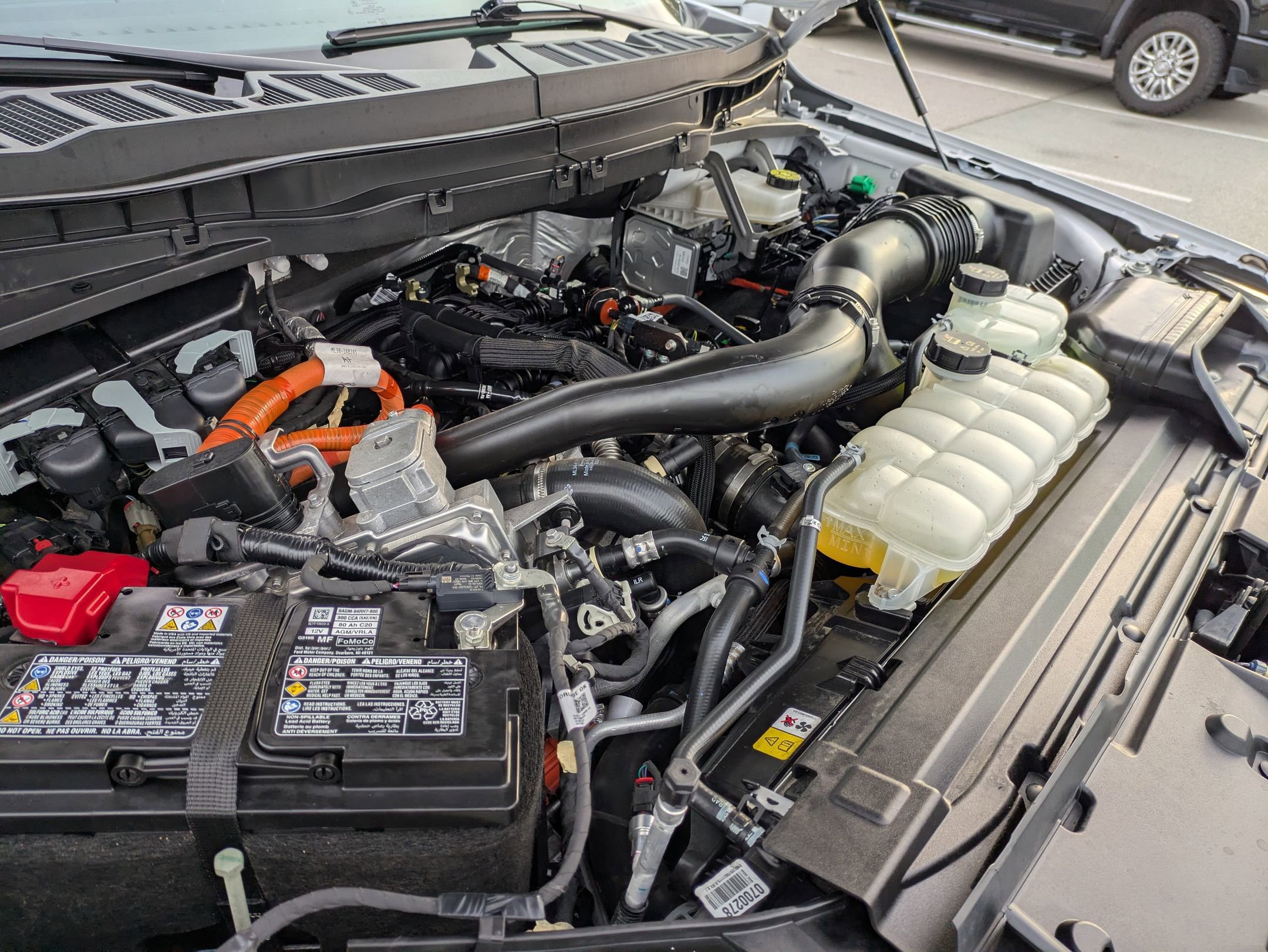 Certified 2025 Ford F150 Platinum w/ Equipment Group 702A High image 47