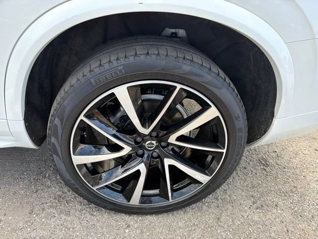 Used 2022 Volvo XC90 T6 Momentum AWD/4WD image 36