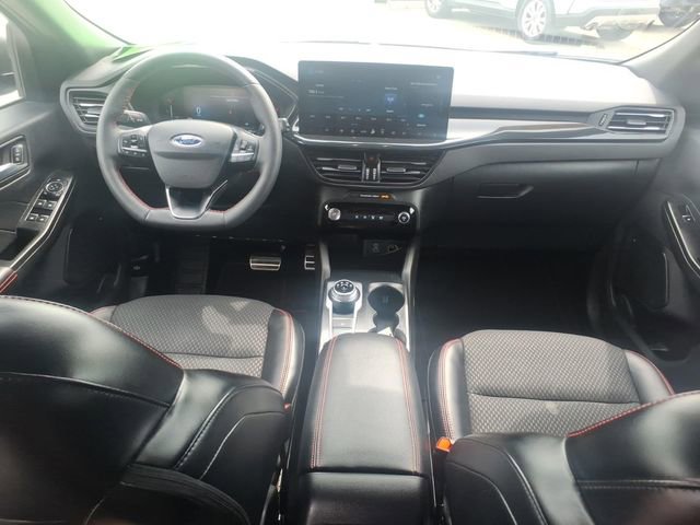 Certified 2023 Ford Escape ST-Line w/ Tech Pack #1 AWD/4WD image 14