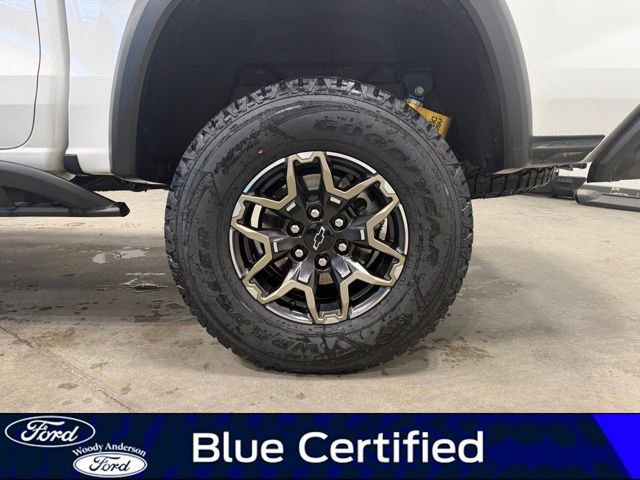 Used 2023 Chevrolet Colorado ZR2 w/ ZR2 Convenience Package III image 8