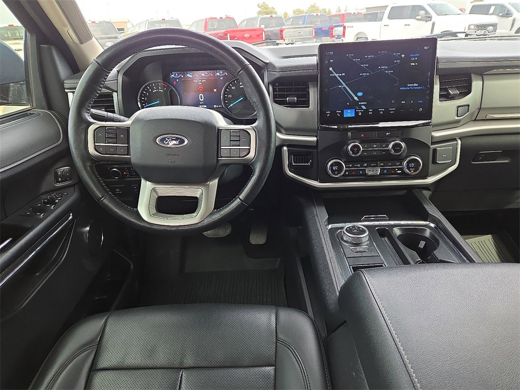 Certified 2023 Ford Expedition XLT image 21