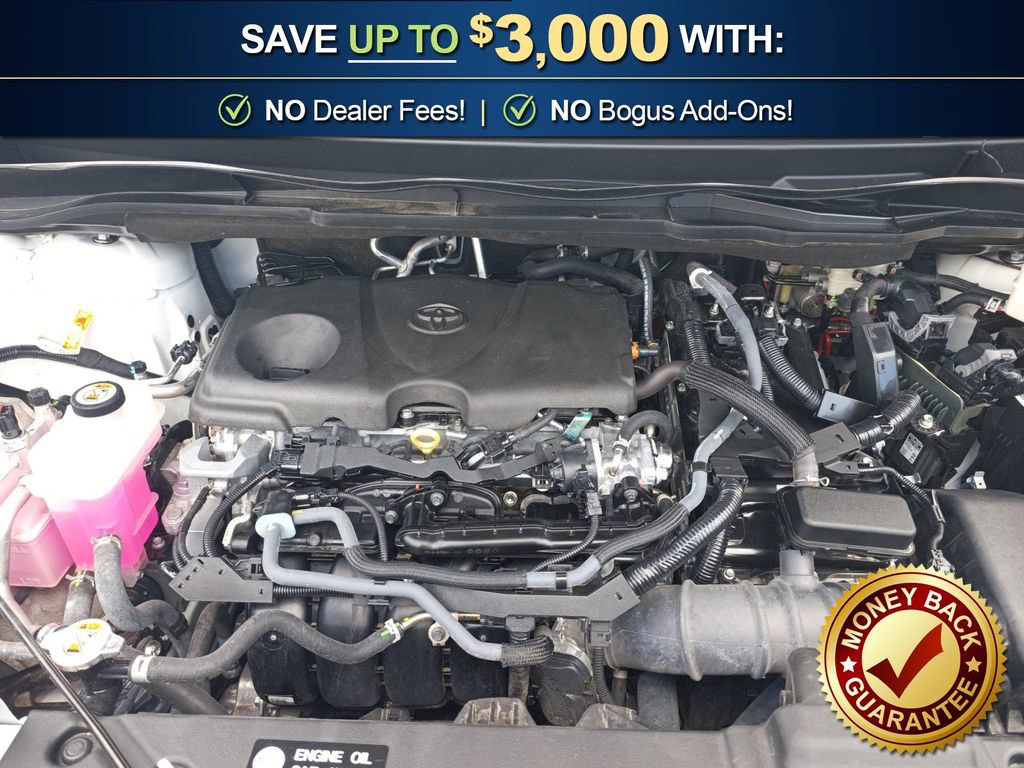 Used 2025 Toyota Sienna Platinum FWD image 25