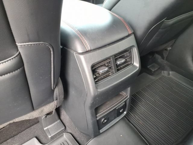 Certified 2024 Ford Edge ST-Line AWD/4WD image 12