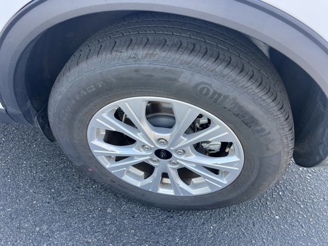 Certified 2025 Ford Escape Active AWD/4WD image 7