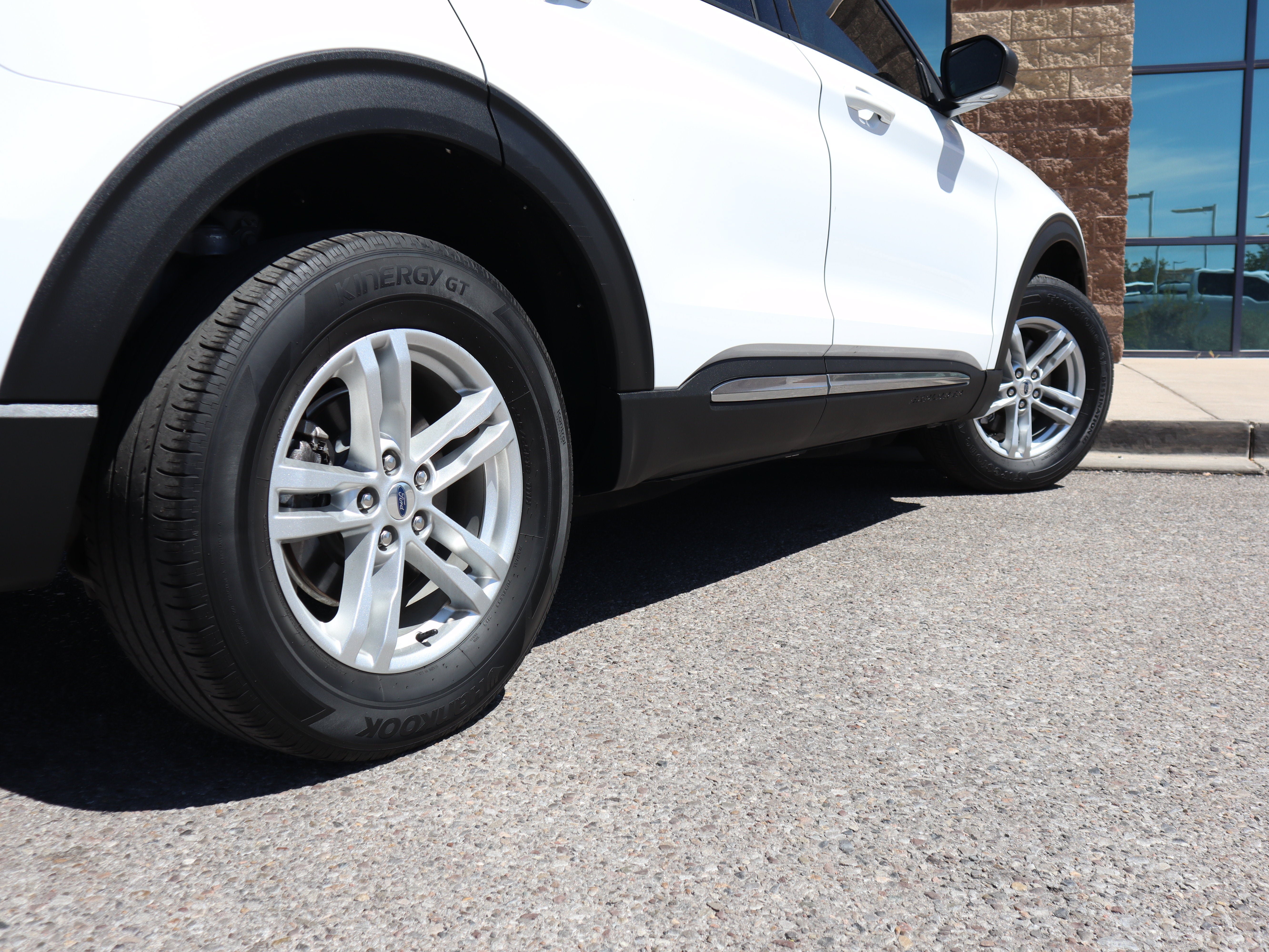 Certified 2023 Ford Explorer XLT AWD/4WD image 11